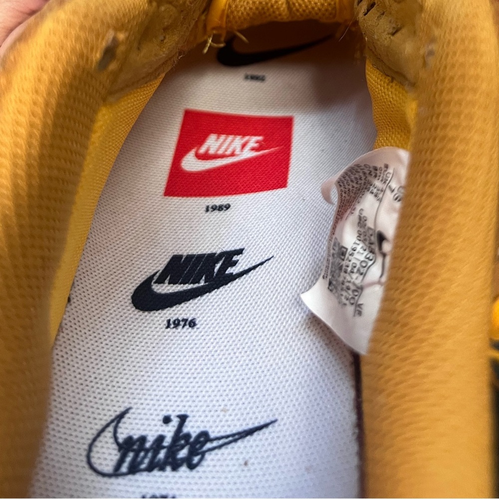 LIKE NEW Nike Low Air Force 1 '07 SE First Use DA8302-101 Sneakers Shoes - Picture 16 of 16